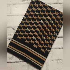 Michael Kors MK Logo Knit Scarf – Black & Gold Monogram Winter Scarf
